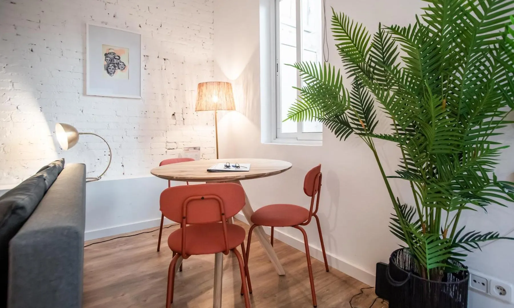 ברצלונה 44Poc1062 - Studio Newly Decorated In Poble Sec 0*,
